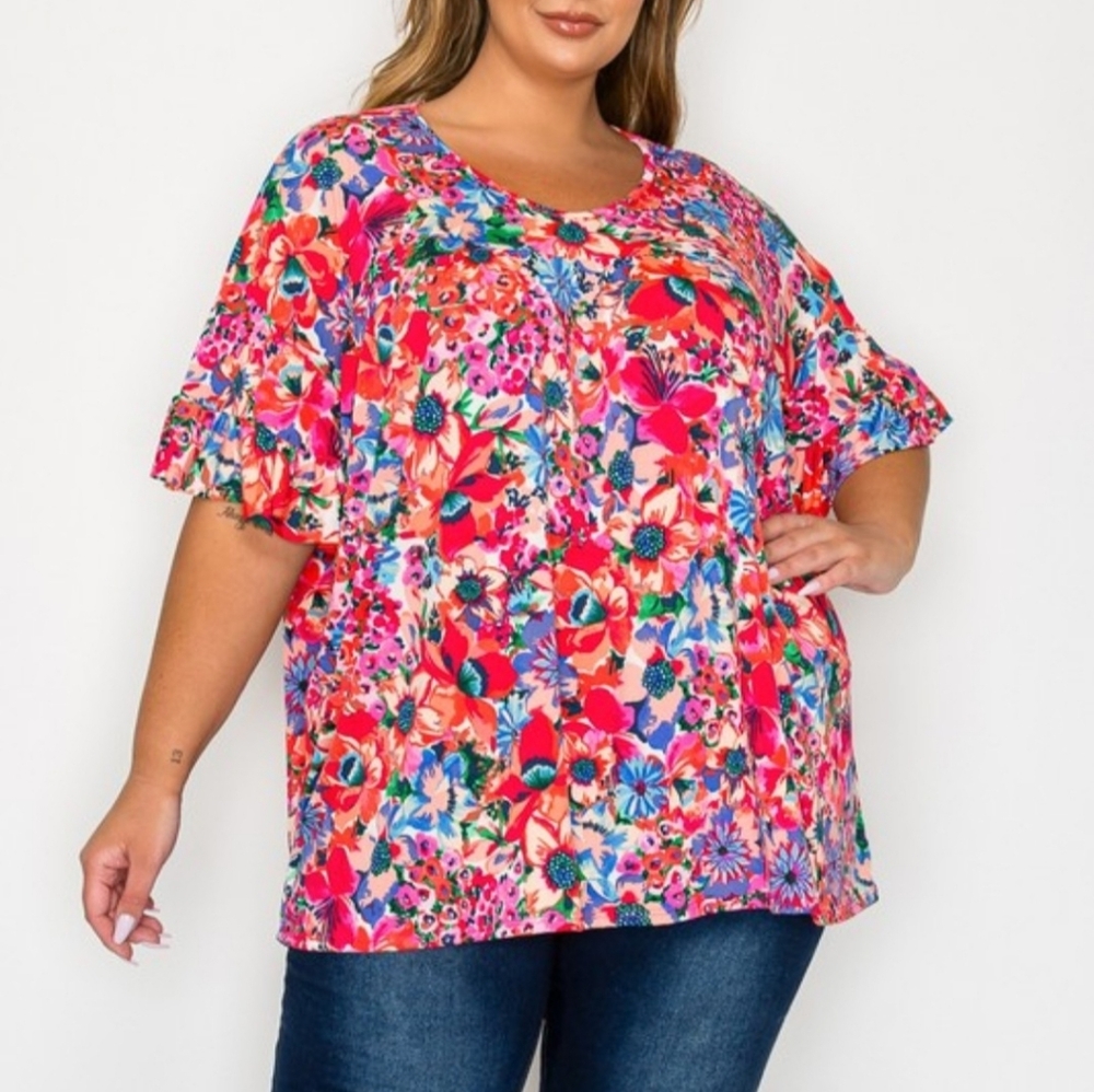 New Curvy Lovey Floral Babydoll Top